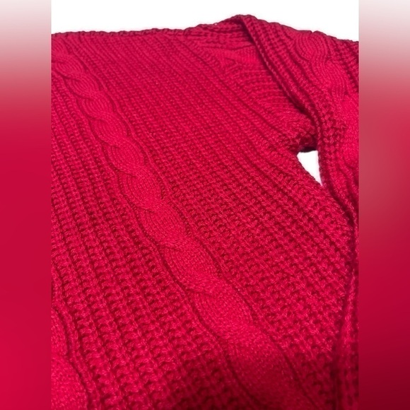 ALMOST FAMOUS Juniors' Cable Knit Buttoned V-Neck Varsity Cardigan size Medium - Picture 6 of 16